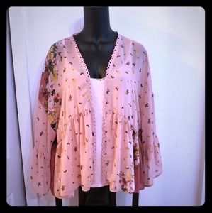Women's floral kimono